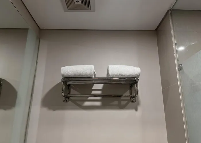 Verse Lite Hotel Gajah Mada Jakarta